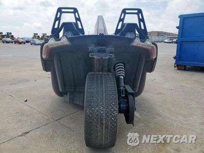 Czwarte zdjęcie samochodu z boku: 2021 POLARIS SLINGSHOT SL VIN:57XAAPHD5M8141369 - miniatura