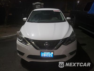 Piąte zdjęcie samochodu w środku: 2016 NISSAN SENTRA S VIN:3N1AB7APXGL651607 - miniatura