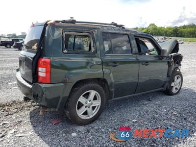Trzecie zdjęcie samochodu z tyłu: 2010 JEEP PATRIOT SPORT VIN:1J4NT1GA8AD625851 - miniatura