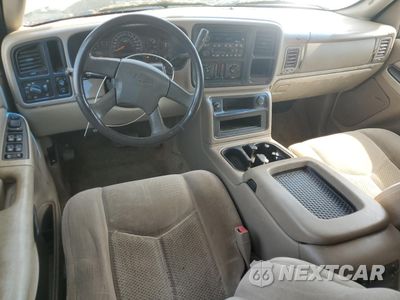 Zdjęcie 8 z 14 samochodu: 2003 CHEVROLET TAHOE C1500 VIN:1GNEC13V53R237634 - miniatura