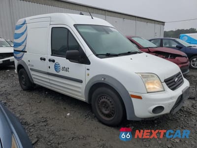 Czwarte zdjęcie samochodu z boku: 2013 FORD TRANSIT CONNECT XLT VIN:NM0LS7BN3DT131000 - miniatura