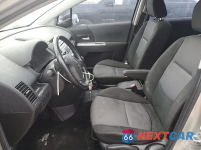 Zdjęcie 7 z 13 samochodu: 2006 MAZDA 5 VIN:JM1CR293960115975 - miniatura
