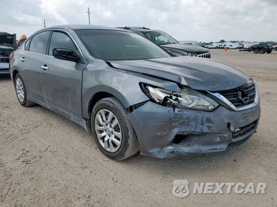 Czwarte zdjęcie samochodu z boku: 2016 NISSAN ALTIMA 2.5 VIN:1N4AL3AP2GN333764 - miniatura