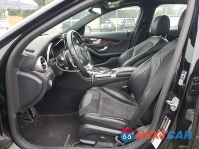 Zdjęcie 7 z 12 samochodu: 2018 MERCEDES-BENZ C 43 4MATIC AMG VIN:55SWF6EB6JU256814 - miniatura