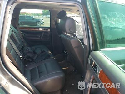 Zdjęcie 10 z 12 samochodu: 2004 VOLKSWAGEN TOUAREG 3.2 VIN:WVGZC67L34D001669 - miniatura