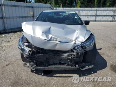 Piąte zdjęcie samochodu w środku: 2022 NISSAN VERSA S VIN:3N1CN8DV2NL833329 - miniatura