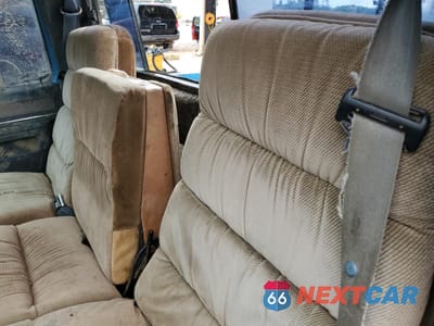 Zdjęcie 10 z 14 samochodu: 1992 FORD F150 VIN:1FTCF15Y1NKA53916 - miniatura