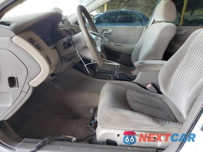 Zdjęcie 7 z 13 samochodu: 1998 HONDA ACCORD LX VIN:1HGCG1644WA000466 - miniatura
