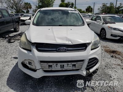 Piąte zdjęcie samochodu w środku: 2016 FORD ESCAPE SE VIN:1FMCU9GX6GUC67344 - miniatura