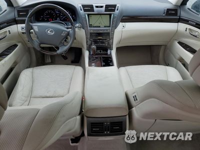 Zdjęcie 8 z 12 samochodu: 2009 LEXUS LS 460 VIN:JTHBL46F295085747 - miniatura