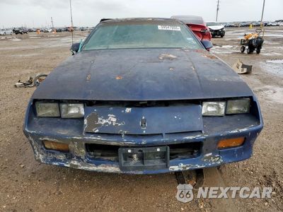 Piąte zdjęcie samochodu w środku: 1987 CHEVROLET CAMARO VIN:1G1FP21H6HN165757 - miniatura
