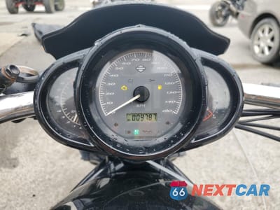 Zdjęcie 7 z 10 samochodu: 2007 HARLEY-DAVIDSON VRSCDX VIN:1HD1HHZ147K810509 - miniatura