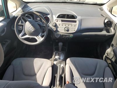 Zdjęcie 8 z 14 samochodu: 2012 HONDA FIT VIN:JHMGE8H39CC014669 - miniatura