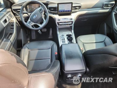 Zdjęcie 8 z 16 samochodu: 2020 FORD EXPLORER XLT VIN:1FMSK7DH4LGC86681 - miniatura