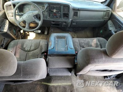 Zdjęcie 8 z 14 samochodu: 2007 CHEVROLET SILVERADO C1500 CLASSIC CREW CAB VIN:2GCEC13V071108563 - miniatura