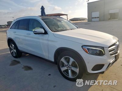 Czwarte zdjęcie samochodu z boku: 2019 MERCEDES-BENZ GLC 300 VIN:WDC0G4JB6KF562384 - miniatura