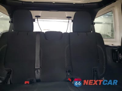 Zdjęcie 10 z 16 samochodu: 2021 JEEP WRANGLER UNLIMITED SPORT VIN:1C4HJXDGXMW581011 - miniatura