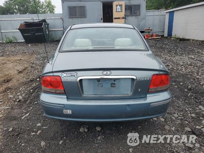 Zdjęcie 6 z 12 samochodu: 2005 HYUNDAI SONATA GL VIN:KMHWF25S25A178441 - miniatura