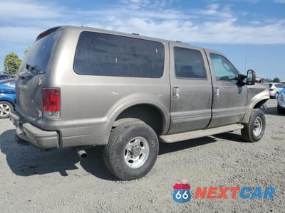 Trzecie zdjęcie samochodu z tyłu: 2005 FORD EXCURSION LIMITED VIN:1FMSU43P65EB45031 - miniatura