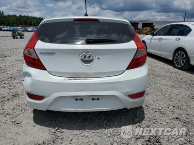 Zdjęcie 6 z 12 samochodu: 2016 HYUNDAI ACCENT SE VIN:KMHCT5AE6GU273020 - miniatura