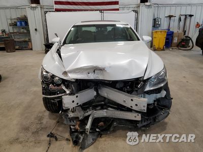 Piąte zdjęcie samochodu w środku: 2013 LEXUS LS 460 VIN:JTHCL5EF7D5018002 - miniatura