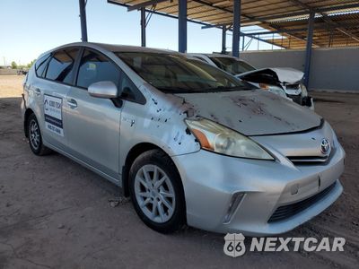 Czwarte zdjęcie samochodu z boku: 2012 TOYOTA PRIUS V VIN:JTDZN3EU8C3062464 - miniatura