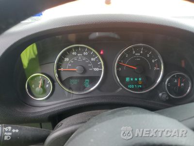 Zdjęcie 9 z 13 samochodu: 2013 JEEP WRANGLER UNLIMITED SAHARA VIN:1C4HJWEG5DL536231 - miniatura