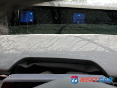 Zdjęcie 9 z 15 samochodu: 2025 LINCOLN NAUTILUS PREMIERE VIN:5LMPJ8J40SJ897256 - miniatura