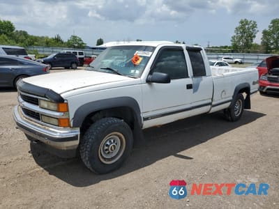 2000 CHEVROLET GMT-400 K2500 1GCGK29R2YF428215 - główne zdjęcie licytacji z USA - miniatura