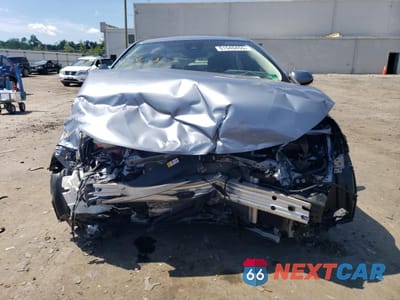 Piąte zdjęcie samochodu w środku: 2022 TOYOTA COROLLA LE VIN:JTDEPMAE4NJ196206 - miniatura