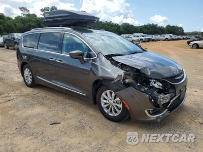 Czwarte zdjęcie samochodu z boku: 2018 CHRYSLER PACIFICA TOURING L VIN:2C4RC1BG8JR188868 - miniatura