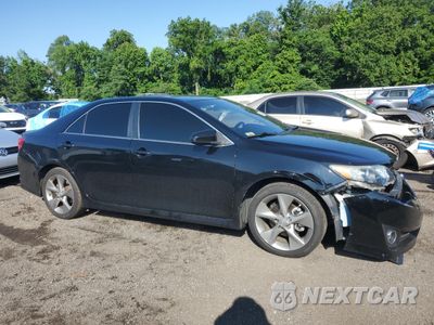 Czwarte zdjęcie samochodu z boku: 2012 TOYOTA CAMRY BASE VIN:4T1BF1FKXCU170932 - miniatura