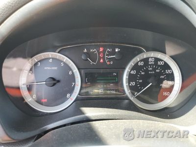 Zdjęcie 9 z 12 samochodu: 2015 NISSAN SENTRA S VIN:3N1AB7AP0FY243439 - miniatura