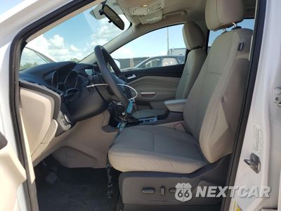 Zdjęcie 7 z 13 samochodu: 2017 FORD ESCAPE SE VIN:1FMCU9G90HUA30948 - miniatura
