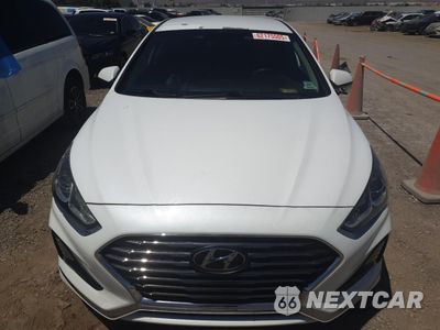 Piąte zdjęcie samochodu w środku: 2018 HYUNDAI SONATA SE VIN:5NPE24AF9JH627147 - miniatura