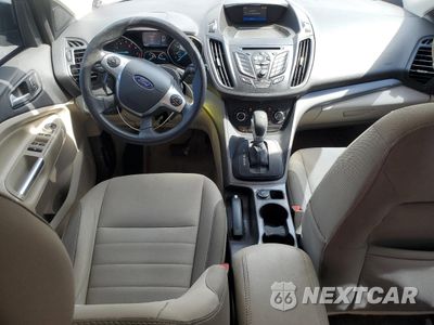 Zdjęcie 8 z 13 samochodu: 2016 FORD ESCAPE SE VIN:1FMCU0G77GUA04369 - miniatura