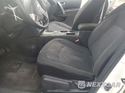 Zdjęcie 7 z 13 samochodu: 2013 NISSAN ROGUE S VIN:JN8AS5MT3DW536318 - miniatura