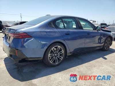 Trzecie zdjęcie samochodu z tyłu: 2024 BMW 530 I VIN:WBA43FJ03RCP88968 - miniatura