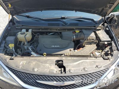 Zdjęcie 12 z 16 samochodu: 2017 CHRYSLER PACIFICA LIMITED VIN:2C4RC1GG2HR528325 - miniatura