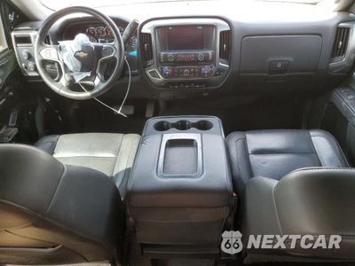 Zdjęcie 8 z 15 samochodu: 2018 CHEVROLET SILVERADO K1500 LT VIN:3GCUKREC3JG179103 - miniatura
