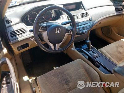 Zdjęcie 8 z 14 samochodu: 2012 HONDA ACCORD LX VIN:1HGCS1B38CA022221 - miniatura