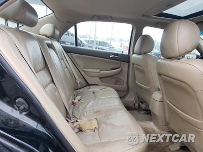 Zdjęcie 10 z 13 samochodu: 2007 HONDA ACCORD EX VIN:1HGCM56897A013069 - miniatura