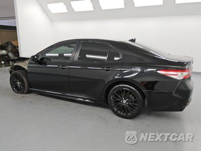Drugie zdjęcie samochodu z przodu: 2020 TOYOTA CAMRY SE VIN:4T1G11AK0LU347743 - miniatura