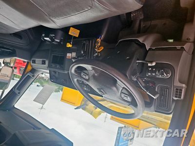 Zdjęcie 9 z 11 samochodu: 2020 INTERNATIONAL MV607 VIN:3HAEUMML5LL343878 - miniatura