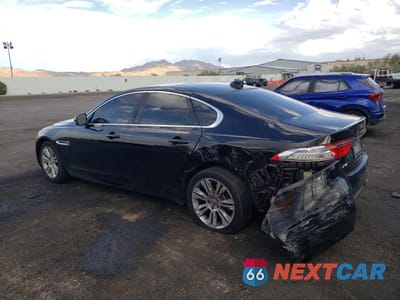 Drugie zdjęcie samochodu z przodu: 2017 JAGUAR XF PREMIUM VIN:SAJBD4BV0HCY28204 - miniatura