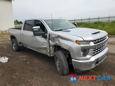 Czwarte zdjęcie samochodu z boku: 2020 CHEVROLET SILVERADO K3500 LTZ VIN:1GC4YUEY7LF153976 - miniatura