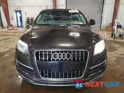 Piąte zdjęcie samochodu w środku: 2010 AUDI Q7 PREMIUM PLUS VIN:WA1LYAFE2AD008135 - miniatura