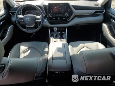 Zdjęcie 8 z 14 samochodu: 2022 TOYOTA HIGHLANDER HYBRID XLE VIN:5TDGBRCH4NS547419 - miniatura