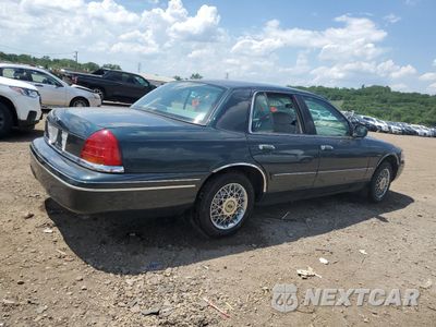 Trzecie zdjęcie samochodu z tyłu: 1998 FORD CROWN VICTORIA VIN:2FAFP73W5WX175634 - miniatura