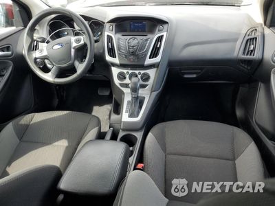 Zdjęcie 8 z 14 samochodu: 2014 FORD FOCUS SE VIN:1FADP3F25EL416581 - miniatura